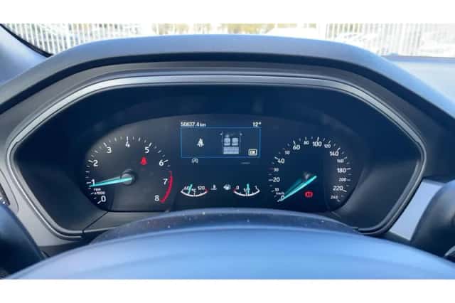 Ford Focus (2023) thumbnail 6