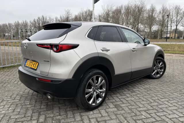 Mazda CX-30 (2023) thumbnail 2