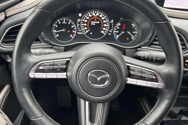 Mazda CX-30 (2023) thumbnail 3