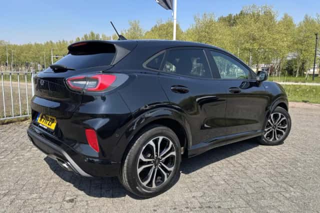 Ford Puma (2021) thumbnail 2
