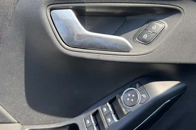 Ford Puma (2021) thumbnail 17