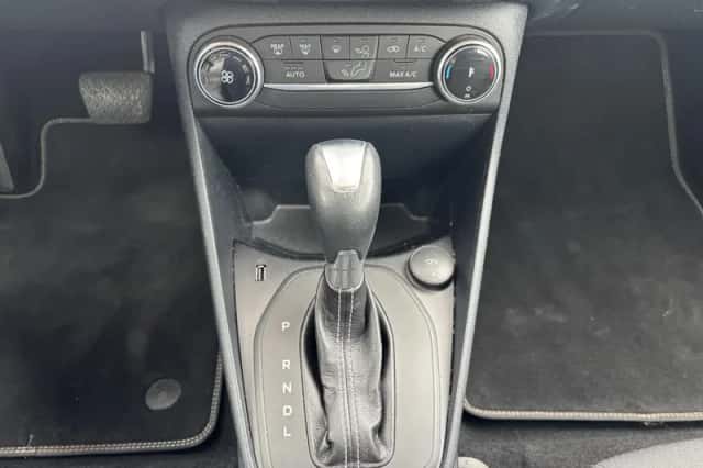 Ford Fiesta (2021) thumbnail 16