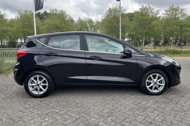 Ford Fiesta (2021) thumbnail 6