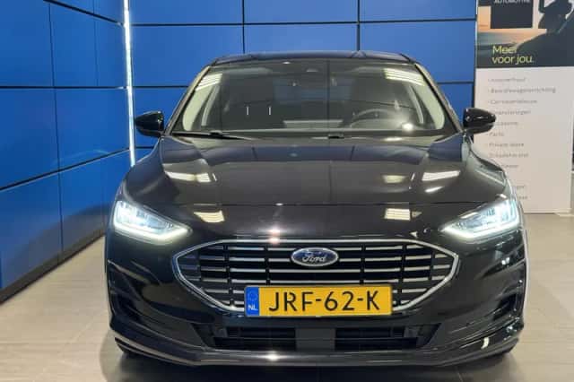 Ford Focus (2025) thumbnail 3