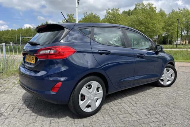 Ford Fiesta (2020) thumbnail 2