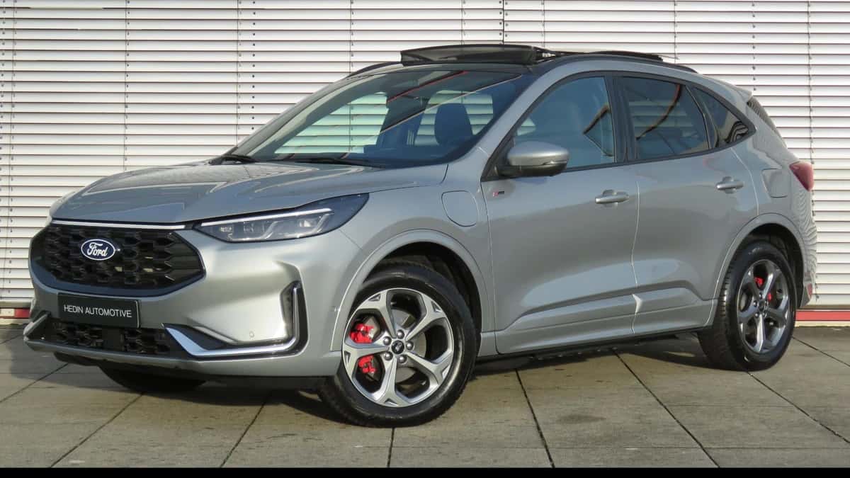 Ford Kuga (2025) — foto 1