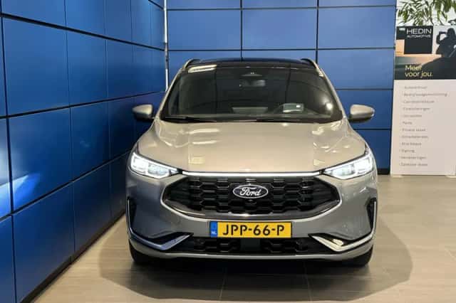 Ford Kuga (2025) thumbnail 5