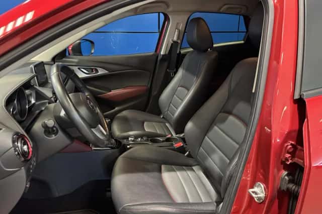 Mazda CX-3 (2015) thumbnail 4