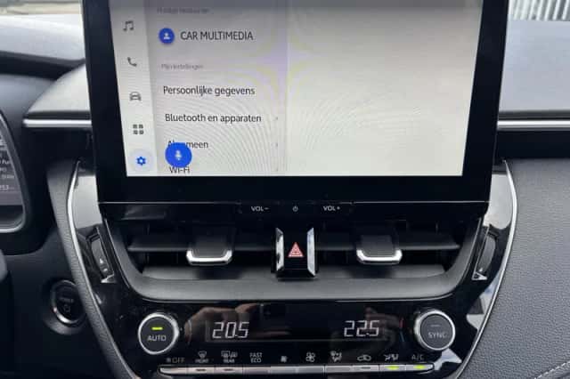 Toyota Corolla (2025) thumbnail 13