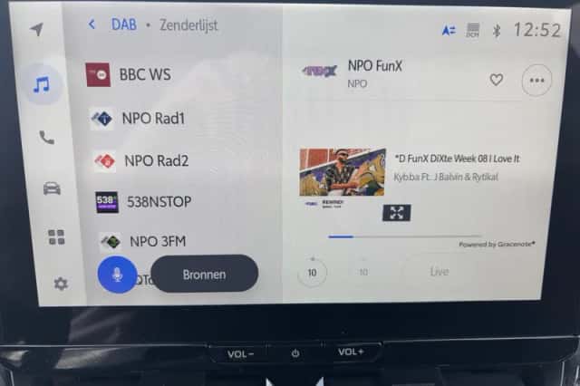 Toyota Corolla (2025) thumbnail 16