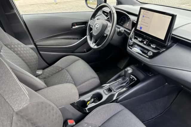 Toyota Corolla (2025) thumbnail 10