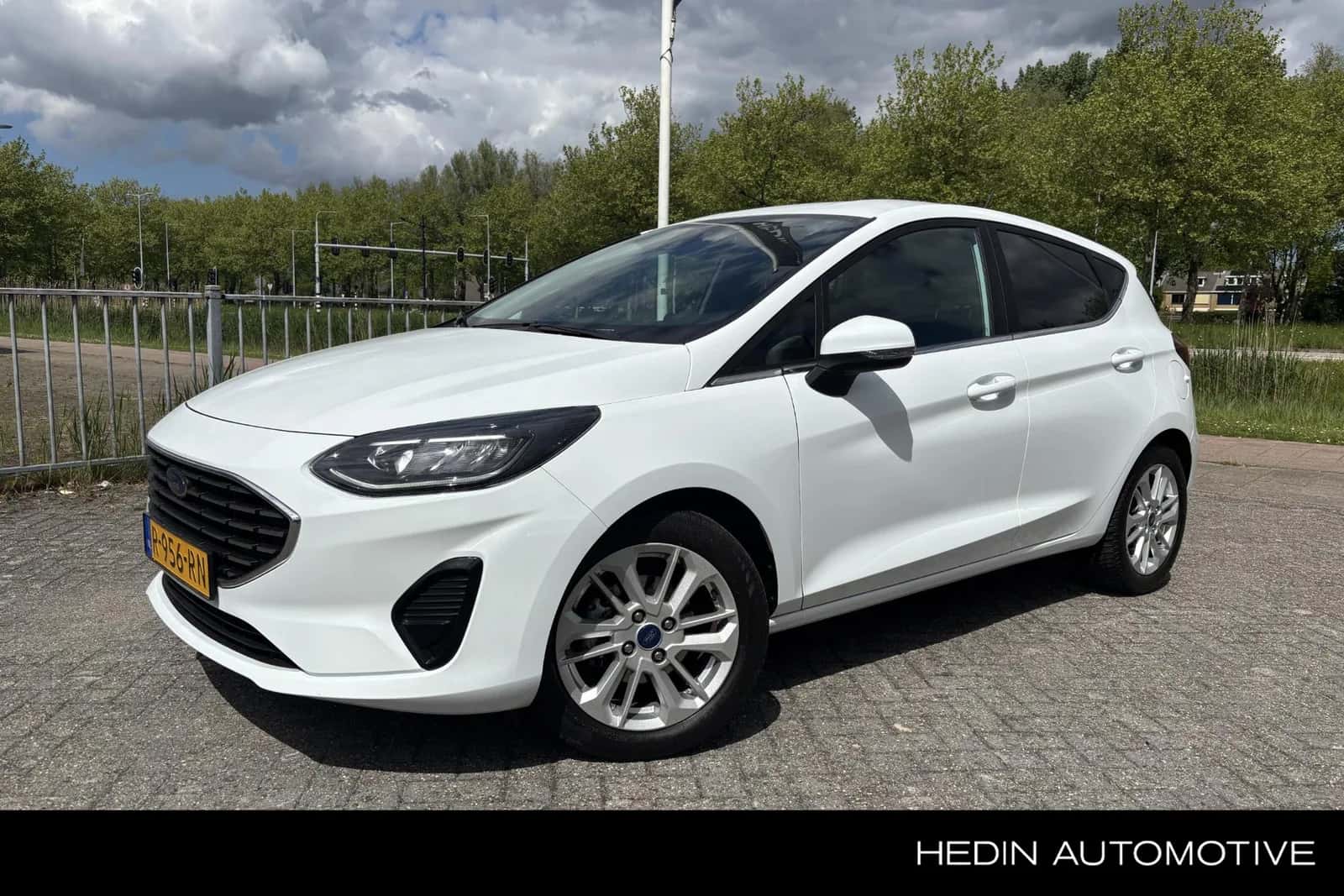 Ford Fiesta (2022) — foto 1