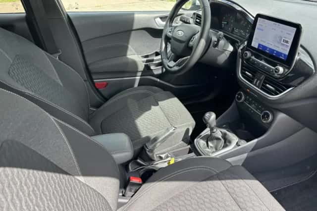 Ford Fiesta (2022) thumbnail 5