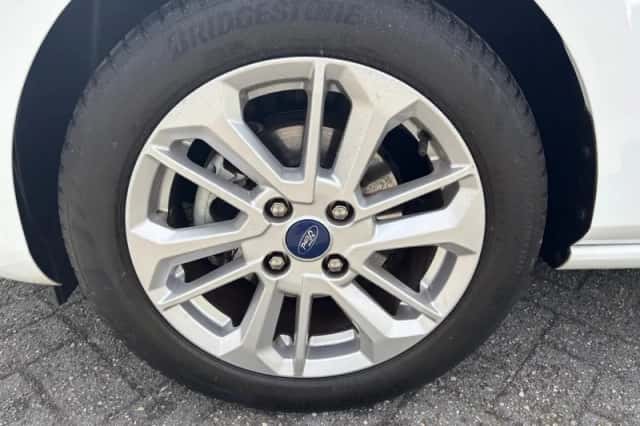 Ford Fiesta (2022) thumbnail 8