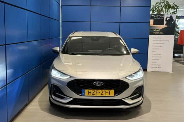 Ford Focus (2025) thumbnail 2