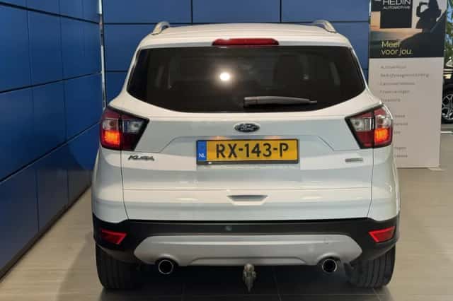 Ford Kuga (2017) thumbnail 13