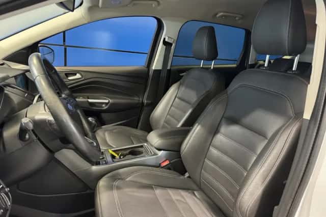 Ford Kuga (2017) thumbnail 9