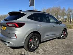 Ford Kuga (2025) thumbnail 2