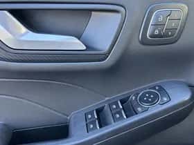 Ford Kuga (2025) thumbnail 21
