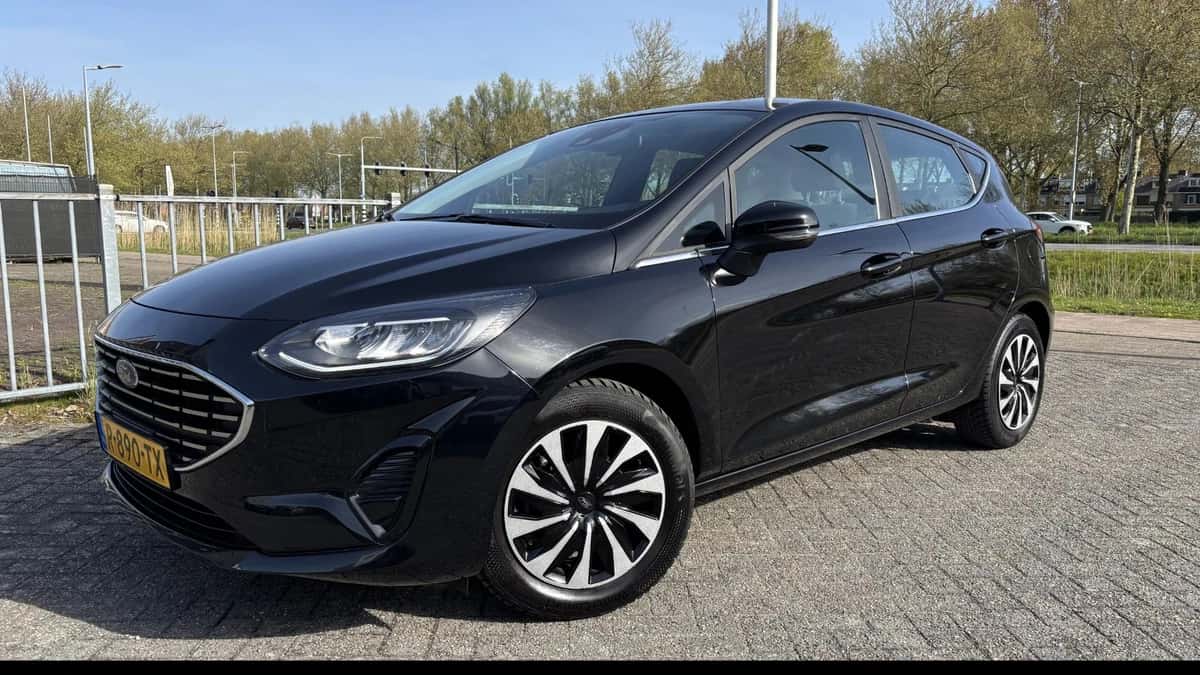 Ford Fiesta (2023) — foto 1