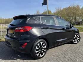 Ford Fiesta (2023) thumbnail 2