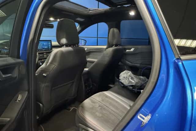 Ford Kuga (2025) thumbnail 8