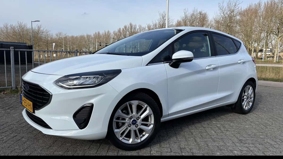 Ford Fiesta (2022) — foto 1