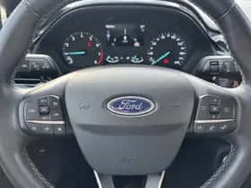 Ford Fiesta (2022) thumbnail 3