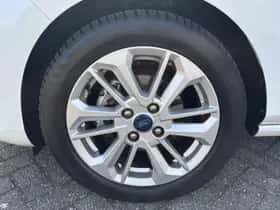 Ford Fiesta (2022) thumbnail 9
