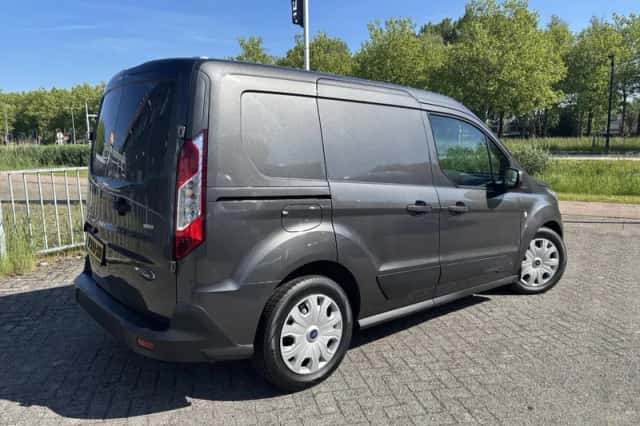 Ford Transit Connect (2019) thumbnail 2
