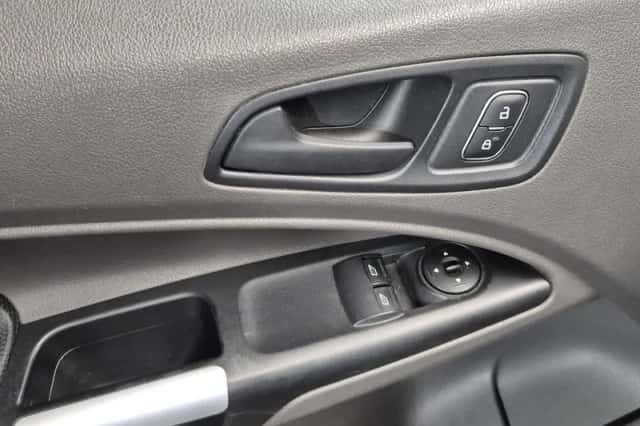 Ford Transit Connect (2019) thumbnail 11