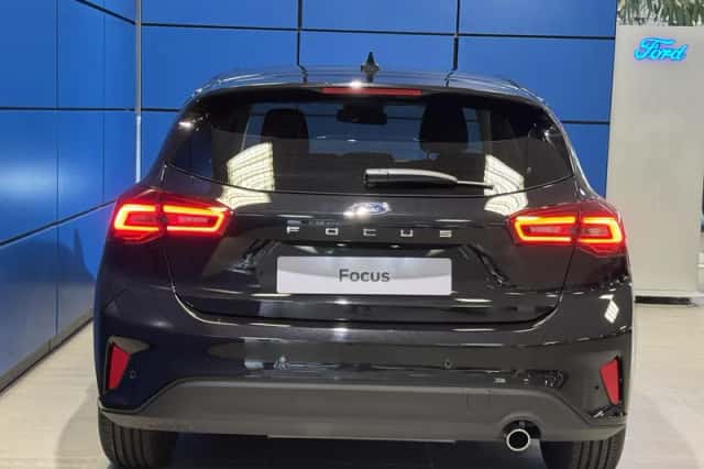 Ford Focus (2025) thumbnail 4