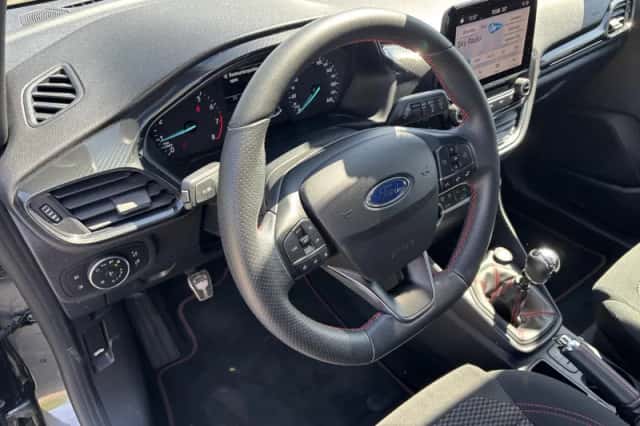 Ford Fiesta (2021) thumbnail 13