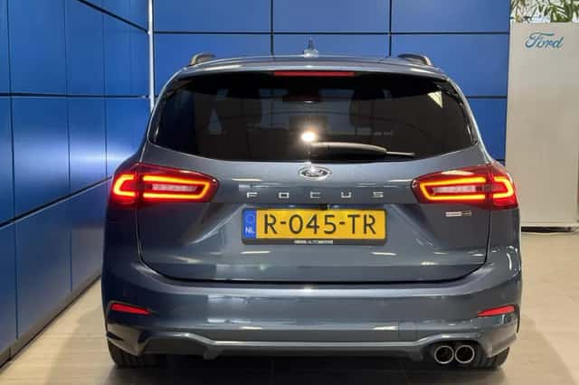 Ford Focus (2022) thumbnail 15