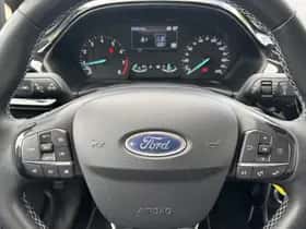 Ford Fiesta (2021) thumbnail 3