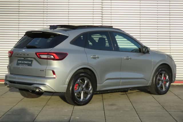 Ford Kuga (2025) thumbnail 2