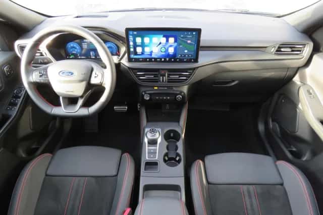 Ford Kuga (2025) thumbnail 3