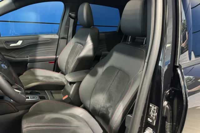 Ford Kuga (2026) thumbnail 6