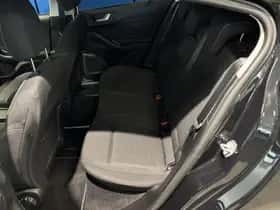 Ford Focus (2023) thumbnail 11