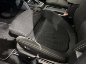 Ford Focus (2023) thumbnail 6