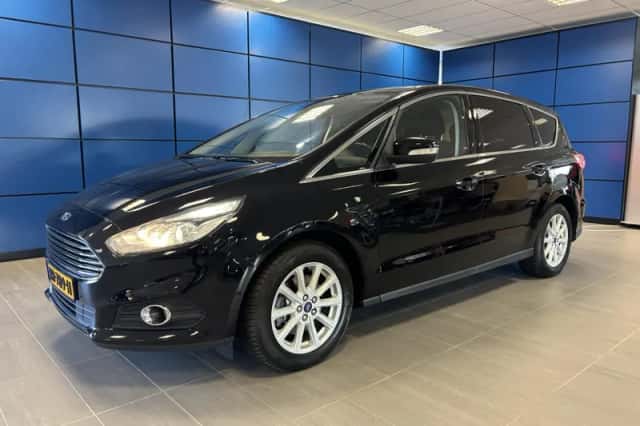 Ford S-Max (2017) thumbnail 19