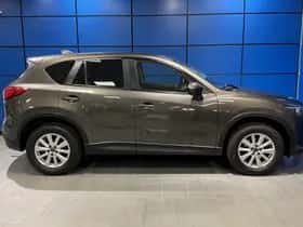 Mazda CX-5 (2016) thumbnail 2
