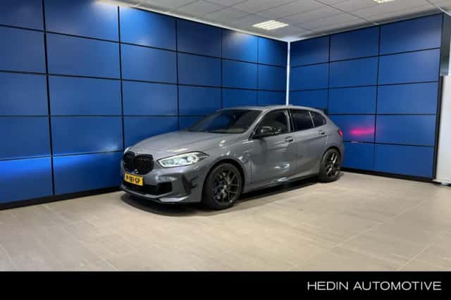 BMW 1-Serie (2020) thumbnail 1