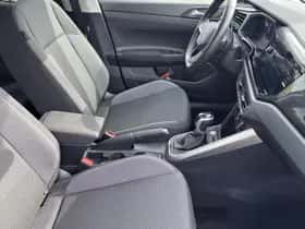 Volkswagen Taigo (2024) thumbnail 9