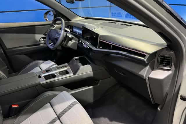 Opel Grandland (2025) thumbnail 11