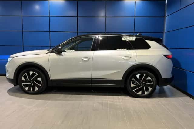 Opel Grandland (2025) thumbnail 5