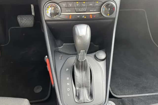 Ford Fiesta (2022) thumbnail 17