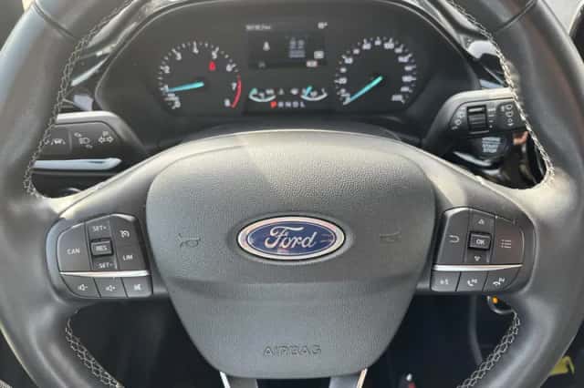 Ford Fiesta (2022) thumbnail 3