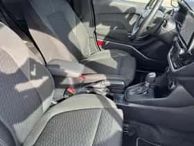 Ford Fiesta (2022) thumbnail 10