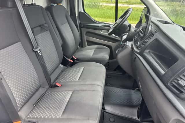 Ford Transit Custom (2021) thumbnail 12